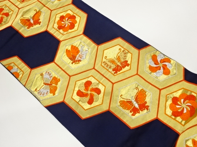 亀甲に蝶・捻花模様織出し袋帯